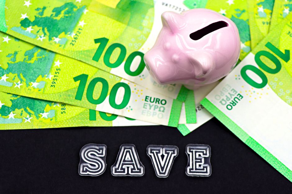 How Much Should I Save for Retirement Each Month?